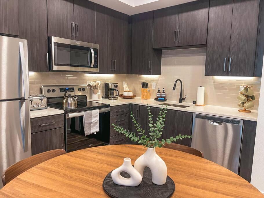 Luxury 1Bdr Centrally Located In Hollywood Los Angeles Bagian luar foto